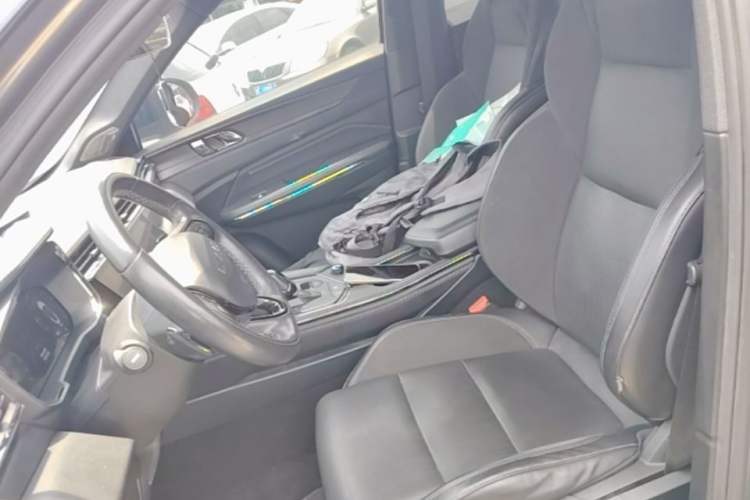 Used Lynk & Co 01 2021 2.0TD Four-Wheel Drive Hype-Halo Left Front Seat