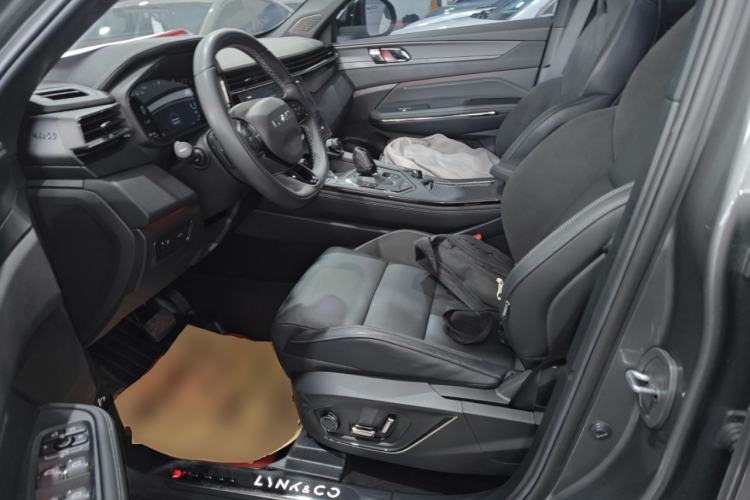 Used Lynk & Co 01 2021 2.0TD Four-Wheel Drive Hype-Halo Left Front Seat