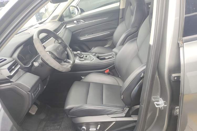 Used Lynk & Co 01 2021 2.0TD Two-Wheel-Drive Pro Trim Left Front Seat