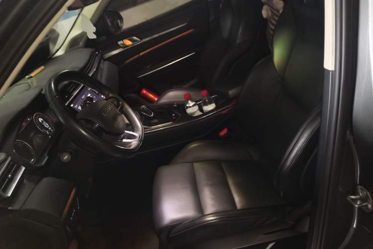 Used Lynk & Co 01 2021 2.0TD Two-Wheel-Drive Pro Trim Left Front Seat