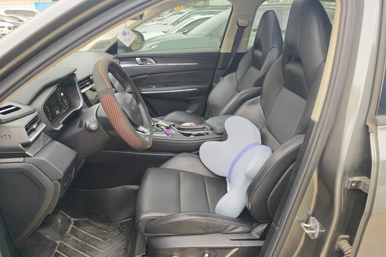 Used Lynk & Co 01 2021 2.0TD Two-Wheel-Drive Pro Trim Left Front Seat