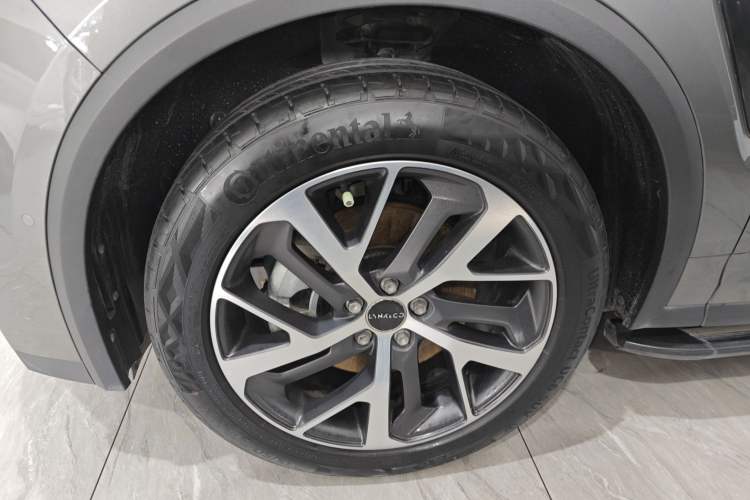 Used Lynk & Co 01 2021 2.0TD Four-Wheel Drive Hype-Halo Left Front Wheel Hub