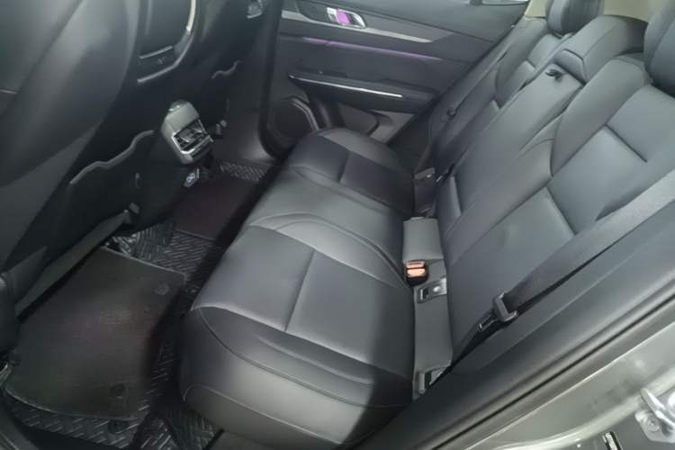 Used Lynk & Co 01 2021 2.0TD Two-Wheel-Drive Pro Trim Left Rear Seat