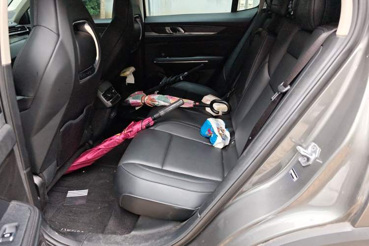 Used Lynk & Co 01 2021 2.0TD Two-Wheel-Drive Pro Trim Left Rear Seat