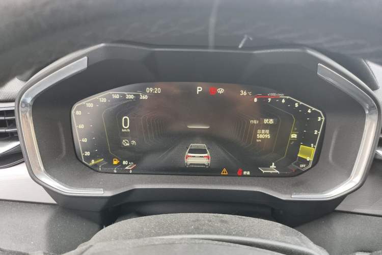 Used Lynk & Co 01 2021 2.0TD Two-Wheel-Drive Pro Trim Odometer Close Up