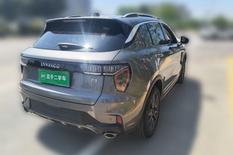 Used Lynk & Co 01 2021 2.0TD Two-Wheel-Drive Pro Trim Rear Right 45 Deg
