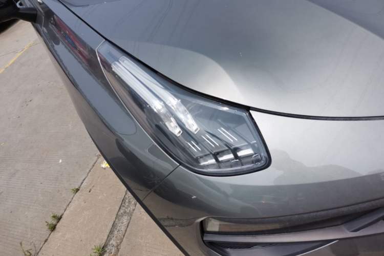 Used Lynk & Co 01 2021 2.0TD Four-Wheel Drive Hype-Halo Right Front Headlight