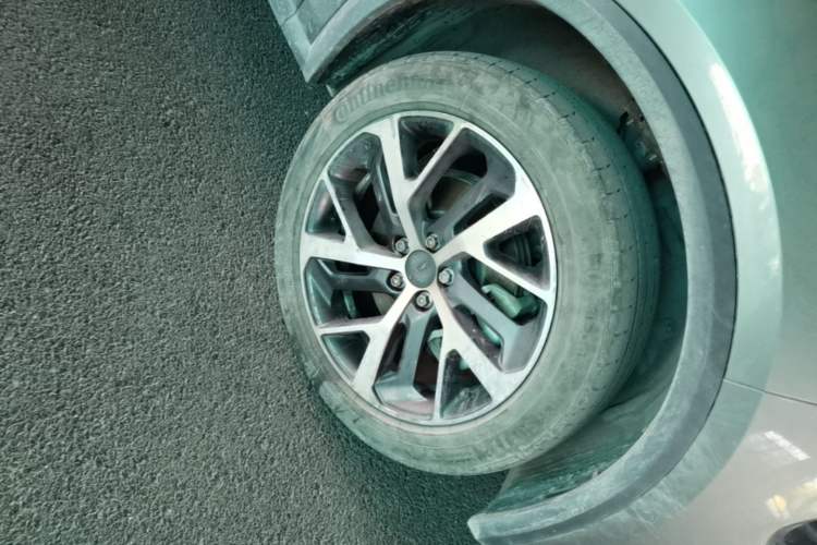 Used Lynk & Co 01 2021 2.0TD Four-Wheel Drive Hype-Halo Right Front Wheel Hub