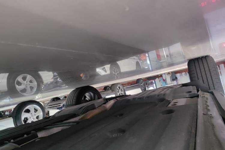 Used Lynk & Co 01 2021 2.0TD Four-Wheel Drive Dark Night Edition Right Side Sill