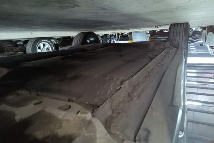 Used Lynk & Co 01 2021 2.0TD Two-Wheel-Drive Pro Trim Right Side Sill