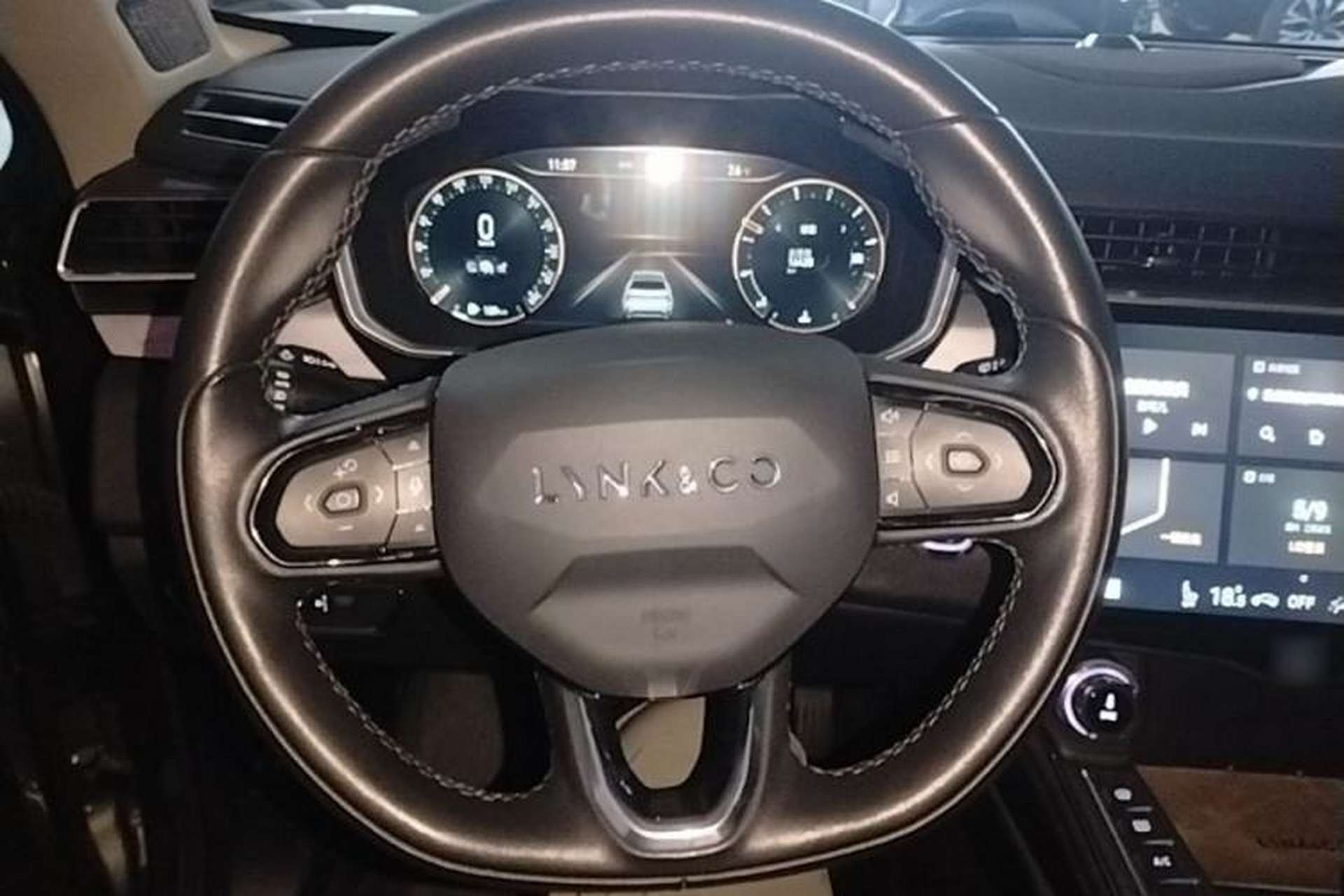 Used Lynk & Co 01 2021 2.0TD Two-Wheel-Drive Pro Trim Steering Wheel