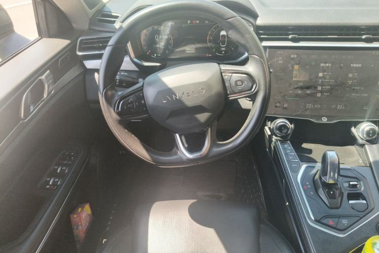 Used Lynk & Co 01 2021 2.0TD Two-Wheel-Drive Pro Trim Steering Wheel