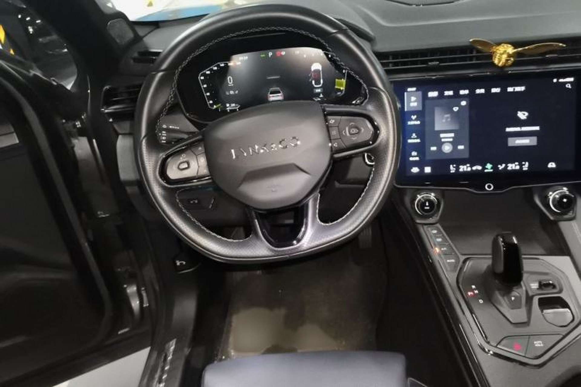 Used Lynk & Co 01 2021 2.0TD Four-Wheel Drive Hype-Halo Steering Wheel