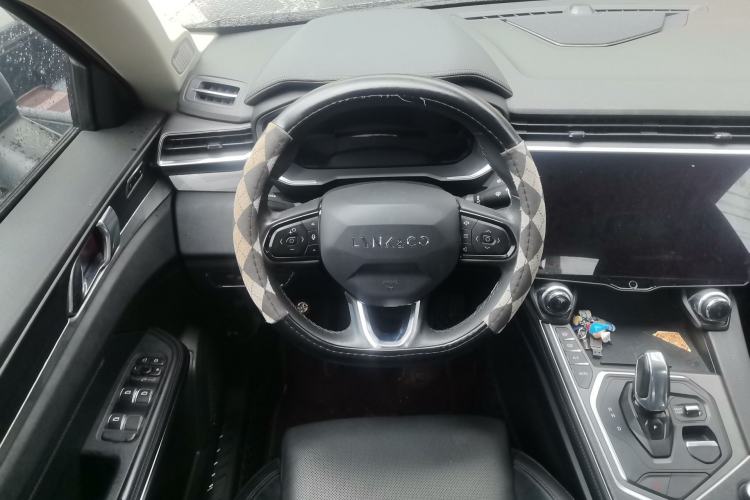 Used Lynk & Co 01 2021 2.0TD Two-Wheel-Drive Pro Trim Steering Wheel