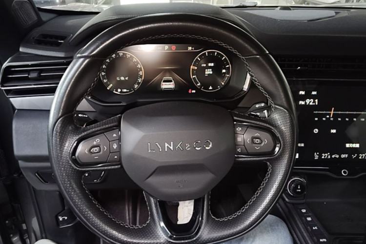 Used Lynk & Co 01 2021 2.0TD Four-Wheel Drive Hype-Halo Steering Wheel