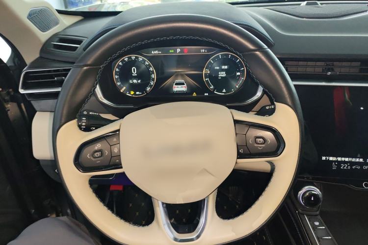 Used Lynk & Co 01 2021 2.0TD Two-Wheel Drive Zhaopu Pro Steering Wheel
