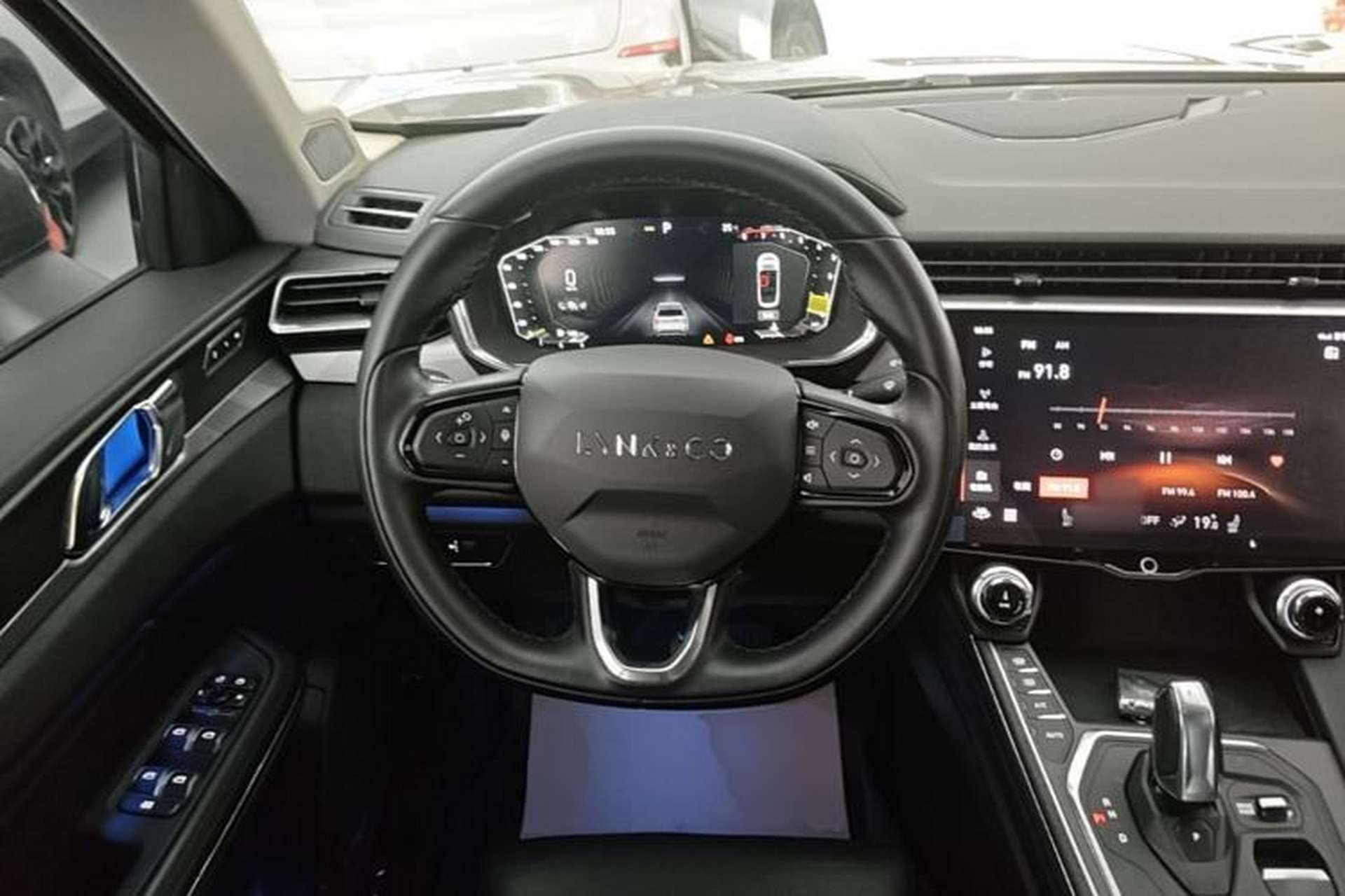 Used Lynk & Co 01 2021 2.0TD Two-Wheel-Drive Pro Trim Steering Wheel