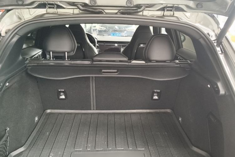 Used Lynk & Co 01 2021 2.0TD Four-Wheel Drive Hype-Halo Trunk