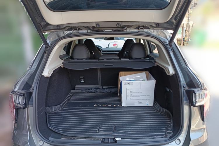 Used Lynk & Co 01 2021 2.0TD Two-Wheel-Drive Pro Trim Trunk