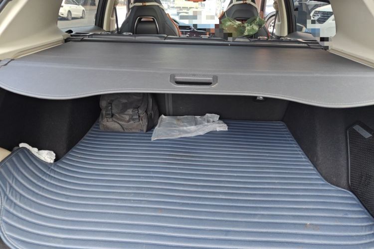 Used Lynk & Co 01 2021 2.0TD Two-Wheel-Drive Pro Trim Trunk