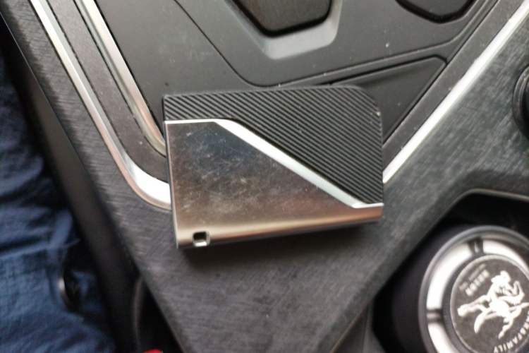 Used Lynk & Co 01 2021 2.0TD Two-Wheel-Drive Pro Trim Vehicle Key
