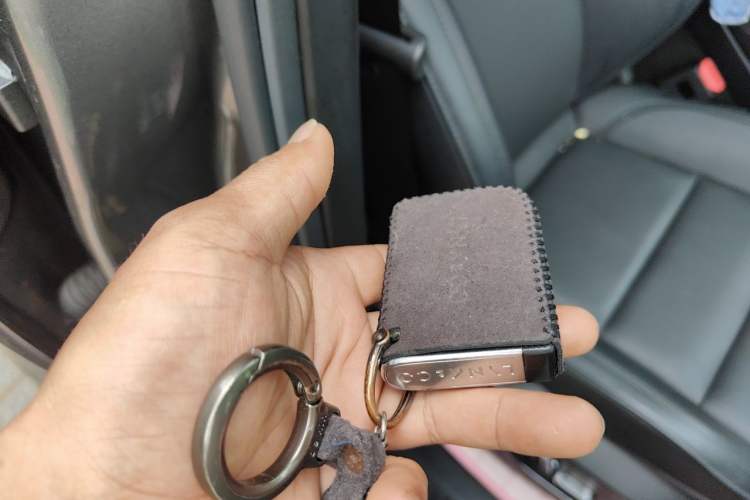 Used Lynk & Co 01 2021 2.0TD Two-Wheel-Drive Pro Trim Vehicle Key