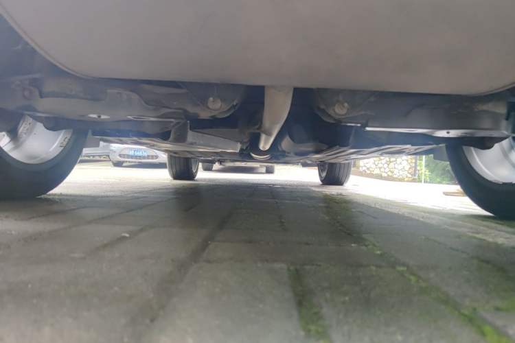 Used Lynk & Co 01 2021 2.0TD Two-Wheel Drive Zhaopu Pro Chassis Rear