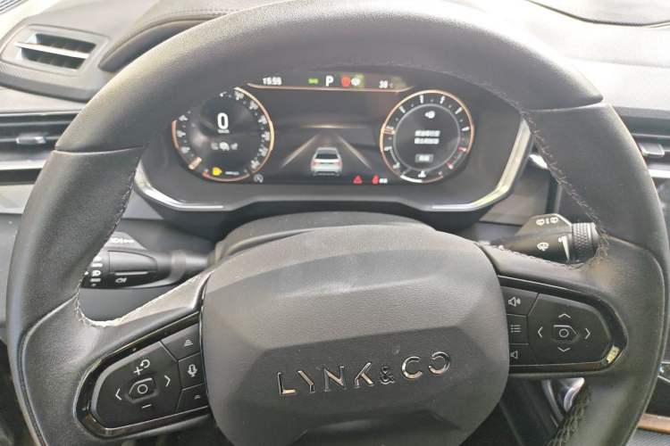 Used Lynk & Co 01 2021 2.0TD Two-Wheel-Drive Pro Trim Instrument Cluster