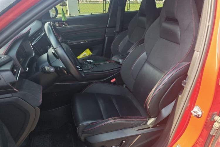 Used Lynk & Co 01 2021 2.0TD Four-Wheel Drive Hype-Halo Left Front Seat