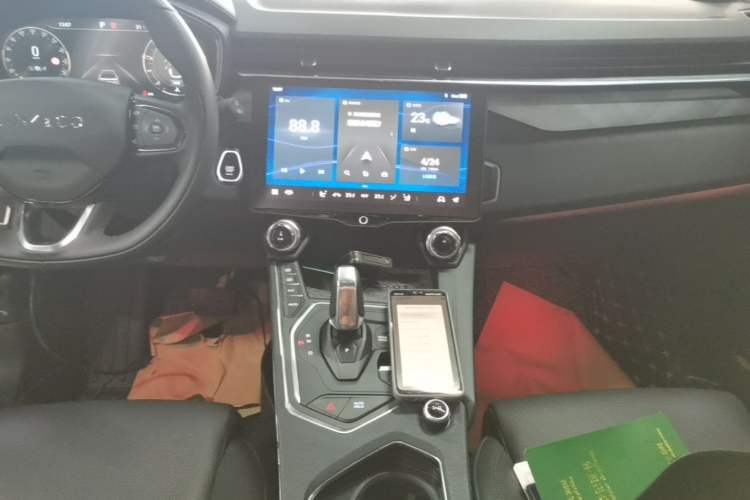 Used Lynk & Co 01 2021 2.0TD Two-Wheel-Drive Pro Trim Audio And AC Panel
