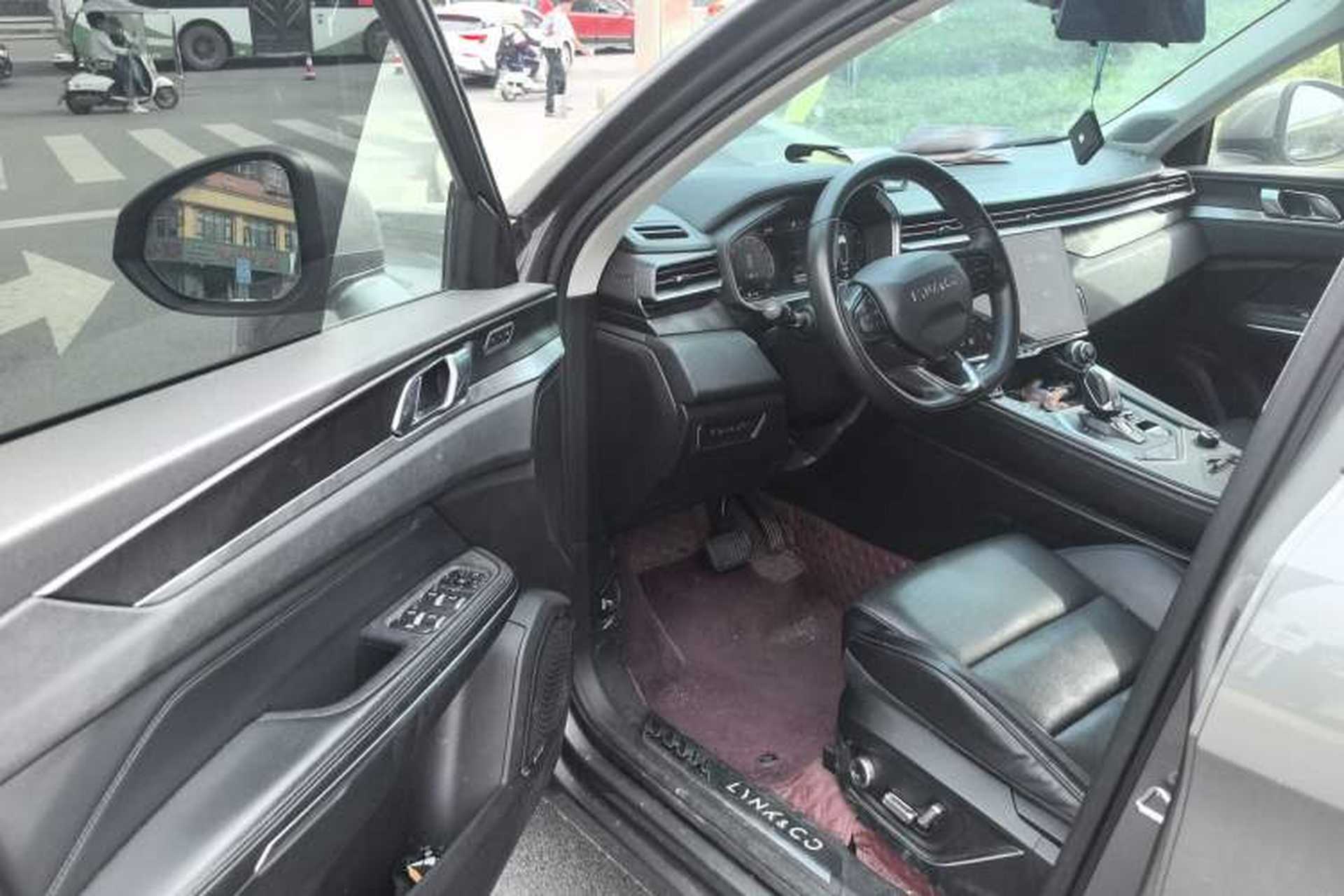 Used Lynk & Co 01 2021 2.0TD Two-Wheel-Drive Pro Trim Driver Seat