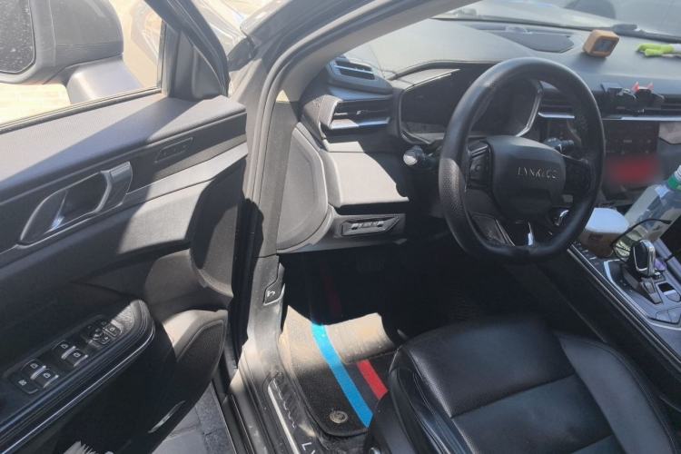 Used Lynk & Co 01 2021 2.0TD Two-Wheel-Drive Pro Trim Driver Seat