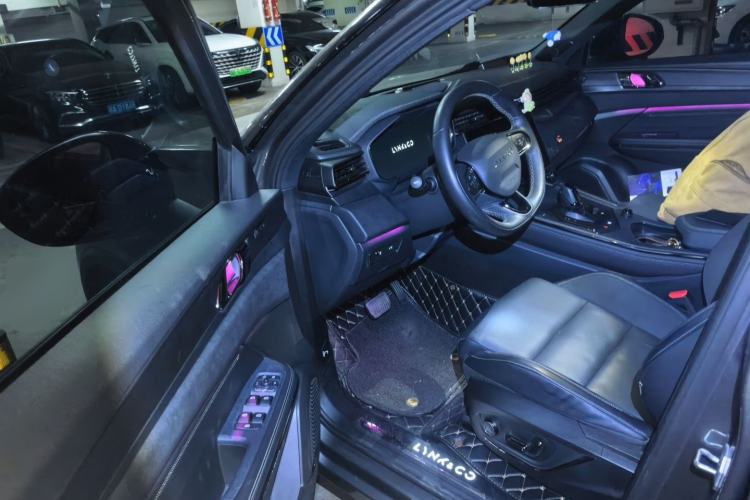 Used Lynk & Co 01 2021 2.0TD Four-Wheel Drive Hype-Halo Driver Seat