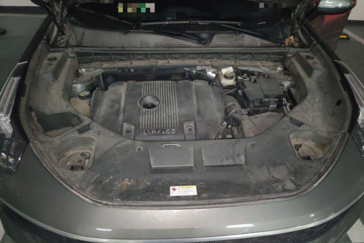 Used Lynk & Co 01 2021 2.0TD Two-Wheel-Drive Pro Trim Engine Bay
