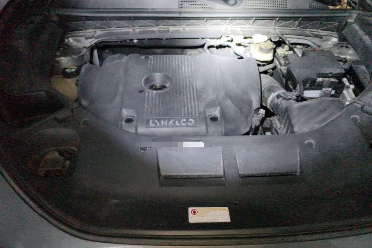 Used Lynk & Co 01 2021 2.0TD Four-Wheel Drive Hype-Halo Engine Bay