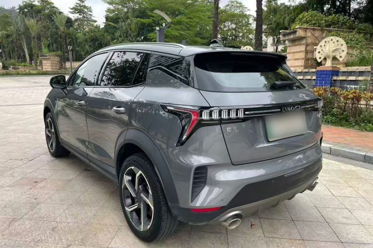 Used Lynk & Co 01 2021 2.0TD Two-Wheel-Drive Pro Trim Exterior 5
