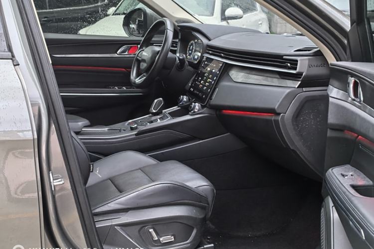 Used Lynk & Co 01 2021 2.0TD Two-Wheel-Drive Pro Trim Interior 3