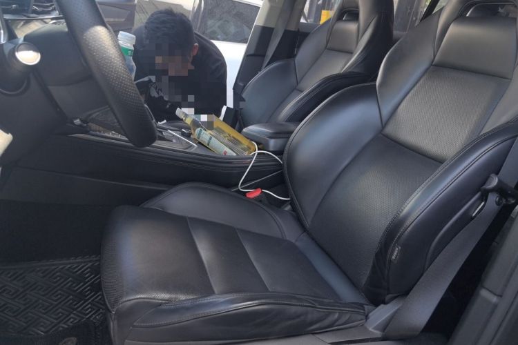 Used Lynk & Co 01 2021 2.0TD Two-Wheel-Drive Pro Trim Left Front Seat