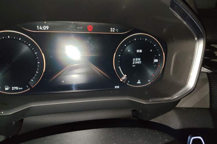 Used Lynk & Co 01 2021 2.0TD Two-Wheel-Drive Pro Trim Odometer Close Up