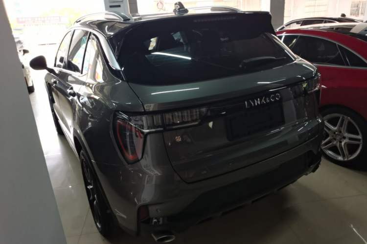 Used Lynk & Co 01 2021 2.0TD Two-Wheel-Drive Pro Trim Rear Left 45 Deg
