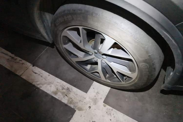 Used Lynk & Co 01 2021 2.0TD Four-Wheel Drive Hype-Halo Right Front Wheel Hub