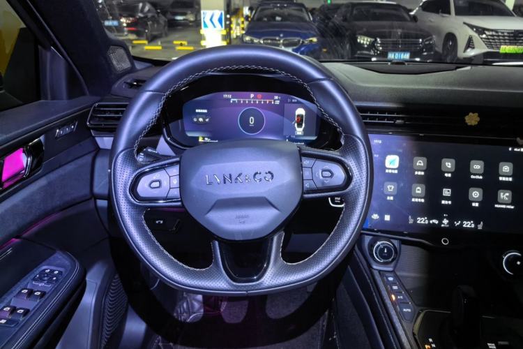 Used Lynk & Co 01 2021 2.0TD Four-Wheel Drive Hype-Halo Steering Wheel