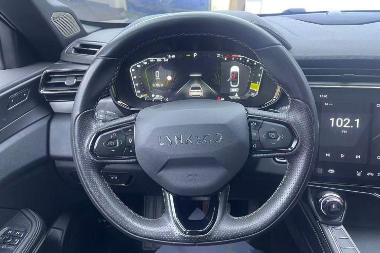 Used Lynk & Co 01 2021 2.0TD Four-Wheel Drive Hype-Halo Steering Wheel