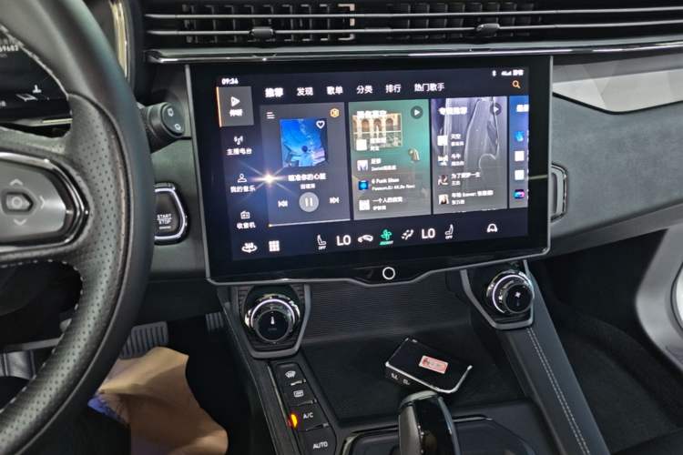 Used Lynk & Co 01 2021 2.0TD Four-Wheel Drive Hype-Halo Audio And AC Panel