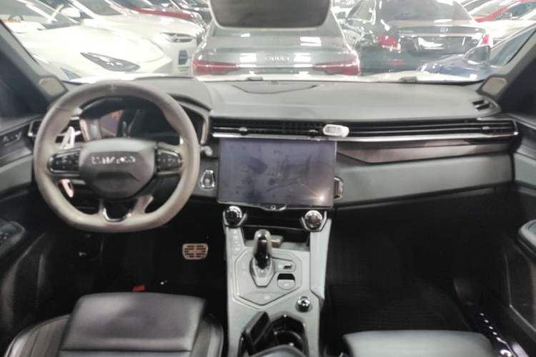Used Lynk & Co 01 2021 2.0TD Four-Wheel Drive Hype-Halo Center Console