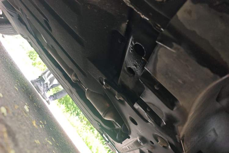 Used Lynk & Co 01 2021 2.0TD Two-Wheel-Drive Pro Trim Chassis Front Right