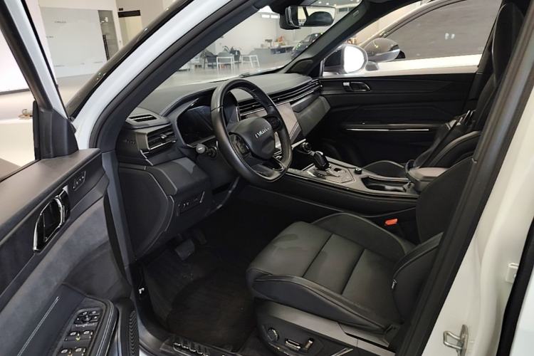 Used Lynk & Co 01 2021 2.0TD Four-Wheel Drive Hype-Halo Driver Seat