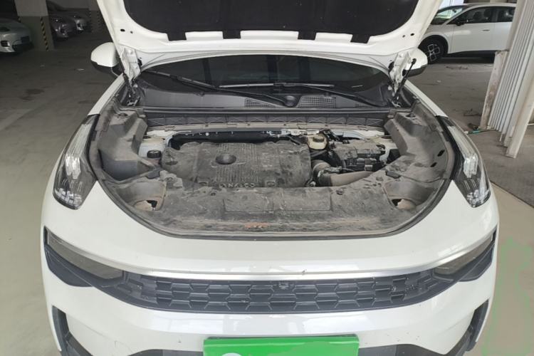 Used Lynk & Co 01 2021 2.0TD Two-Wheel-Drive Pro Trim Engine Bay