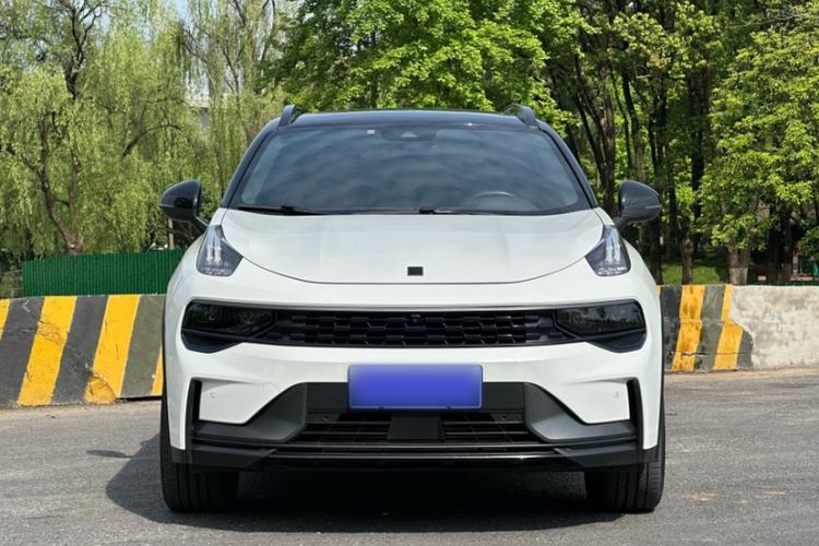 Used Lynk & Co 01 2021 2.0TD Four-Wheel Drive Hype-Halo Exterior 1