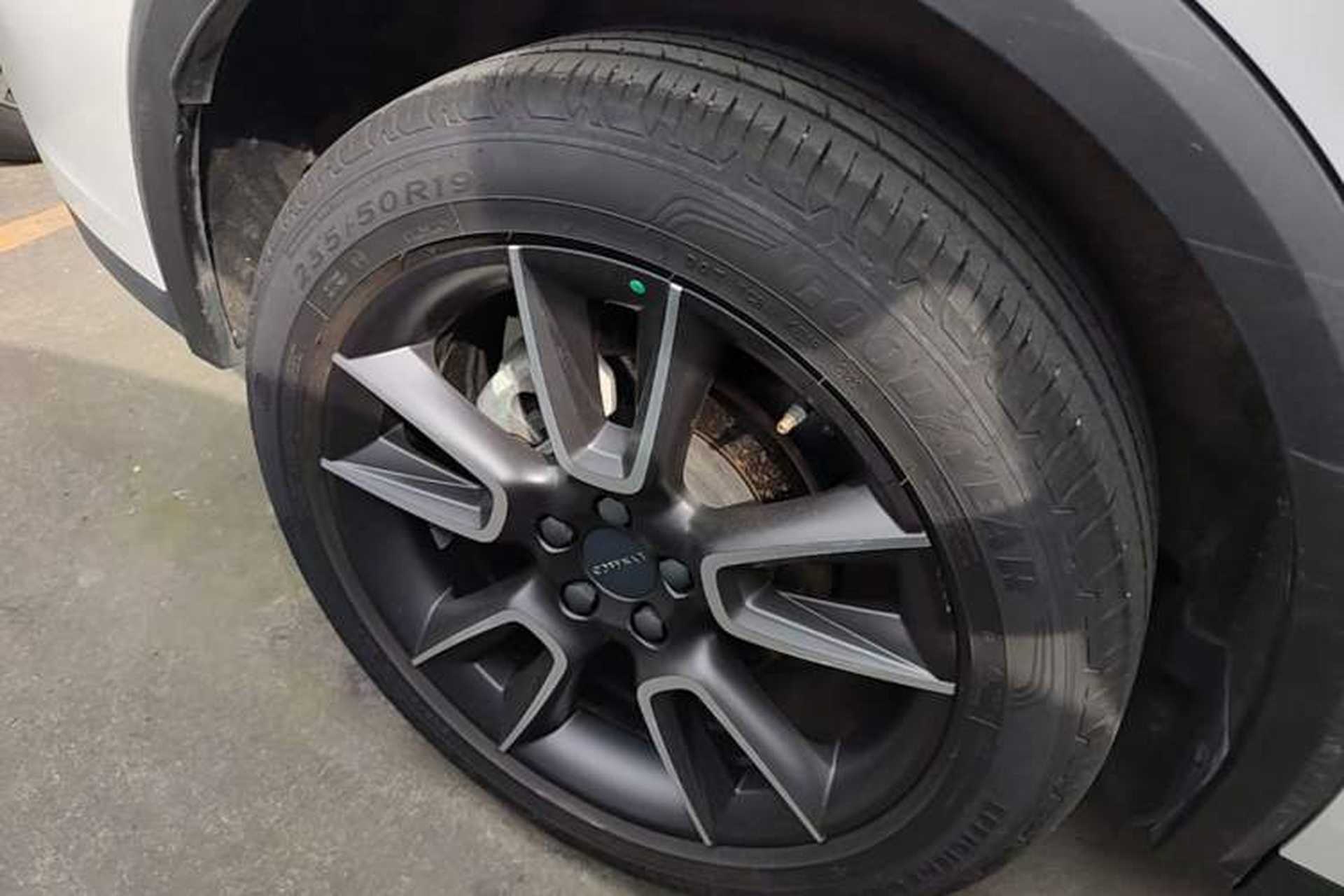 Used Lynk & Co 01 2021 2.0TD Two-Wheel-Drive Pro Trim Exterior 5